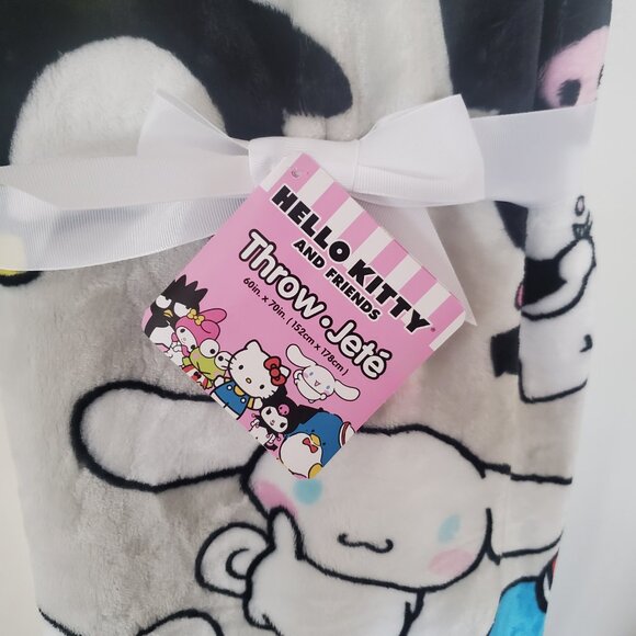 New Hello Kitty and friends/Hello kitty patriotic blanket bundle of 2 - Picture 2 of 2
